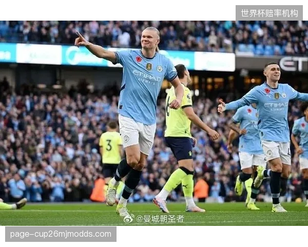 曼城“Cityzens”会员系统，借由社区服务积分打通线上虚拟权益与线下消费场景